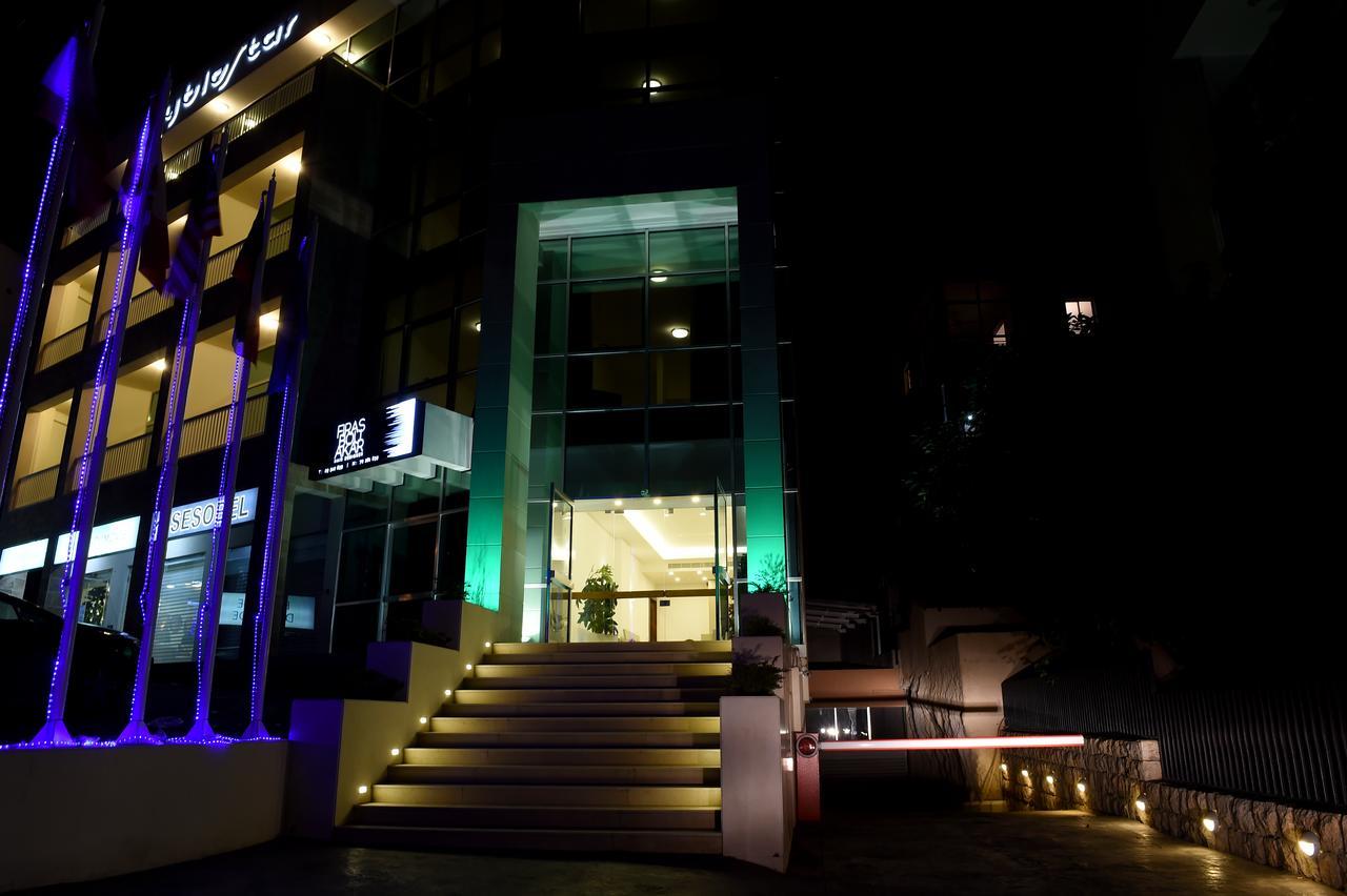 Byblostar Hotel Exterior foto